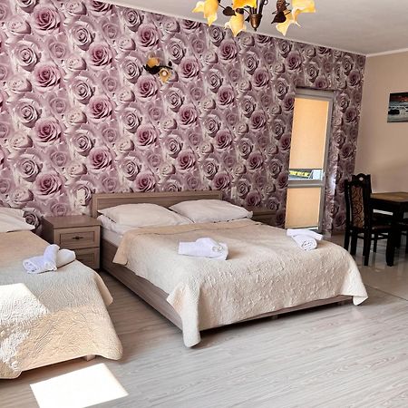Apartamenty Maja -Pokoje - Domy Wakacyjne -Basen Podgrzewany -Jacuzzi - Sauna ليبا المظهر الخارجي الصورة